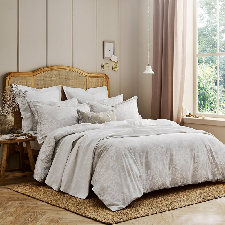 Beatrice Duvet Set