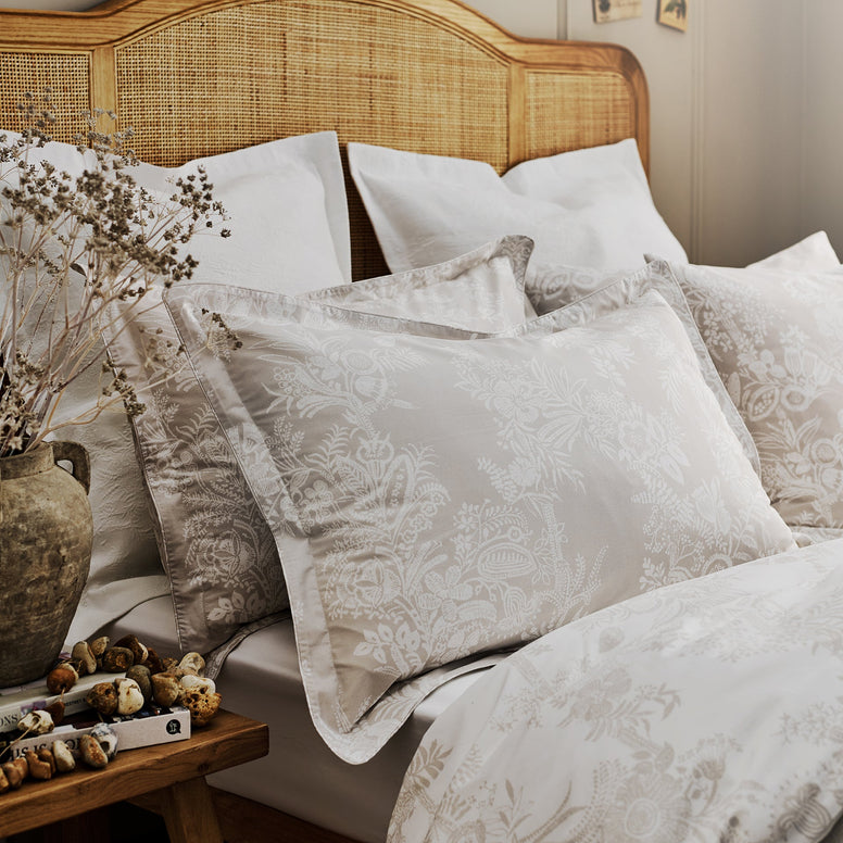 Beatrice Duvet Set